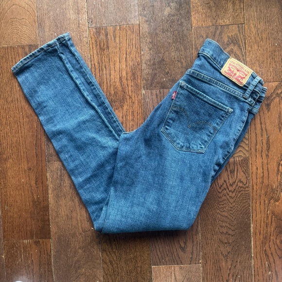 Levi's® 311™ Shaping Skinny Jeans in Blue Size 30 - Picture 4 of 5